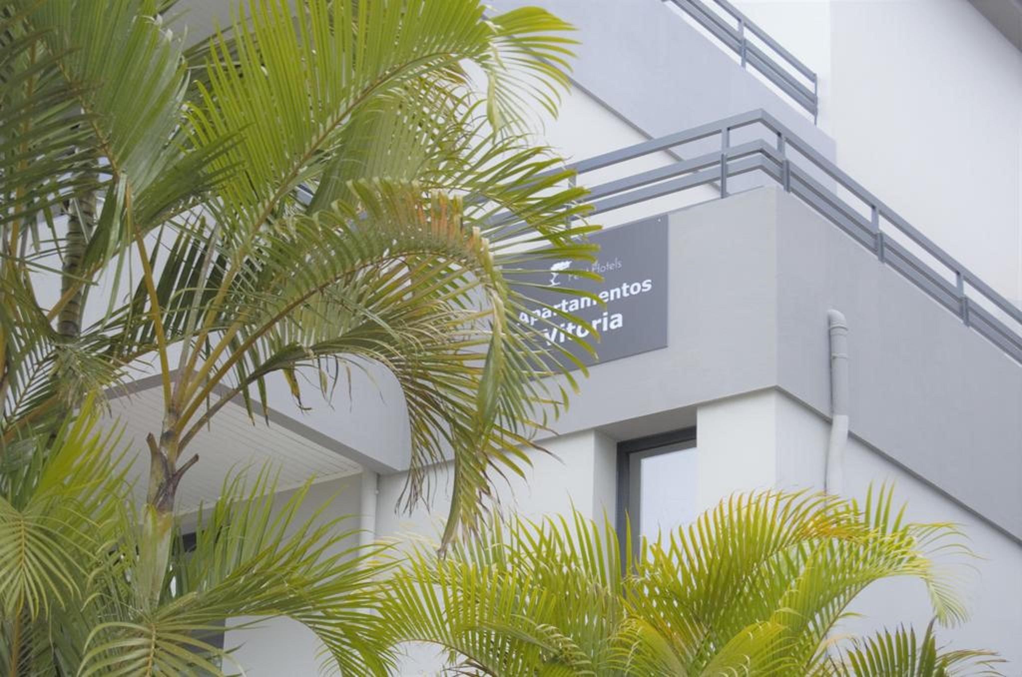 فونشال Apartamentos Turisticos Vitoria By Petit Hotels المظهر الخارجي الصورة